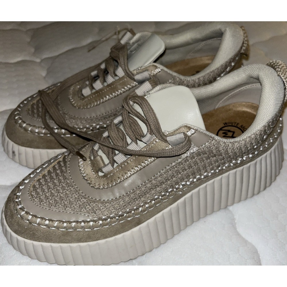 White Mountain Dynastic Elevated Platform Sneaker 7 M Taupe Beige MSRP $76